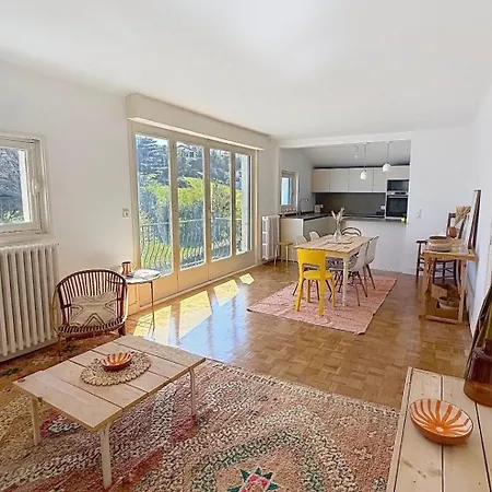 Vue Apartment *