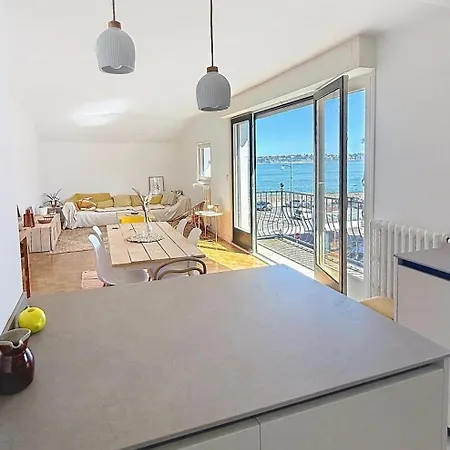 Vue Apartment
